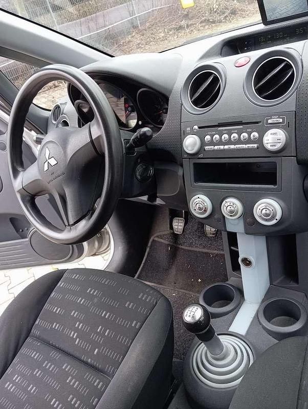 Gebraucht Mitsubishi Colt Motion 75 PS (55 kW) 2006 Limousine