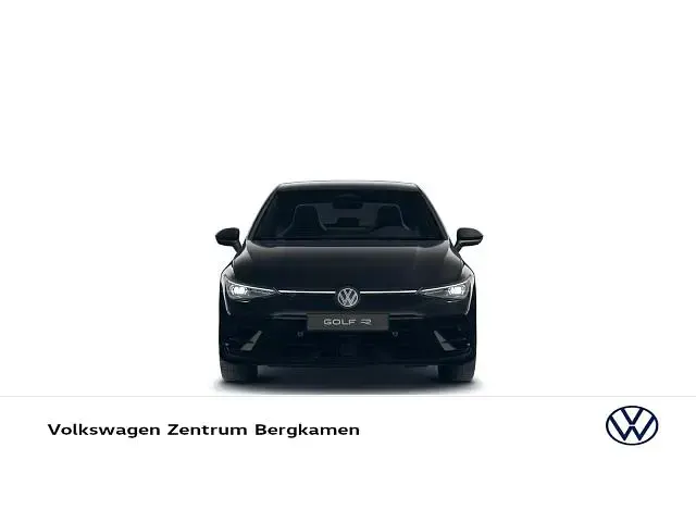Gebraucht VW Golf VIII Black Edition 333 PS (244 kW) 2025 Grenadillschwarz metallic Limousine