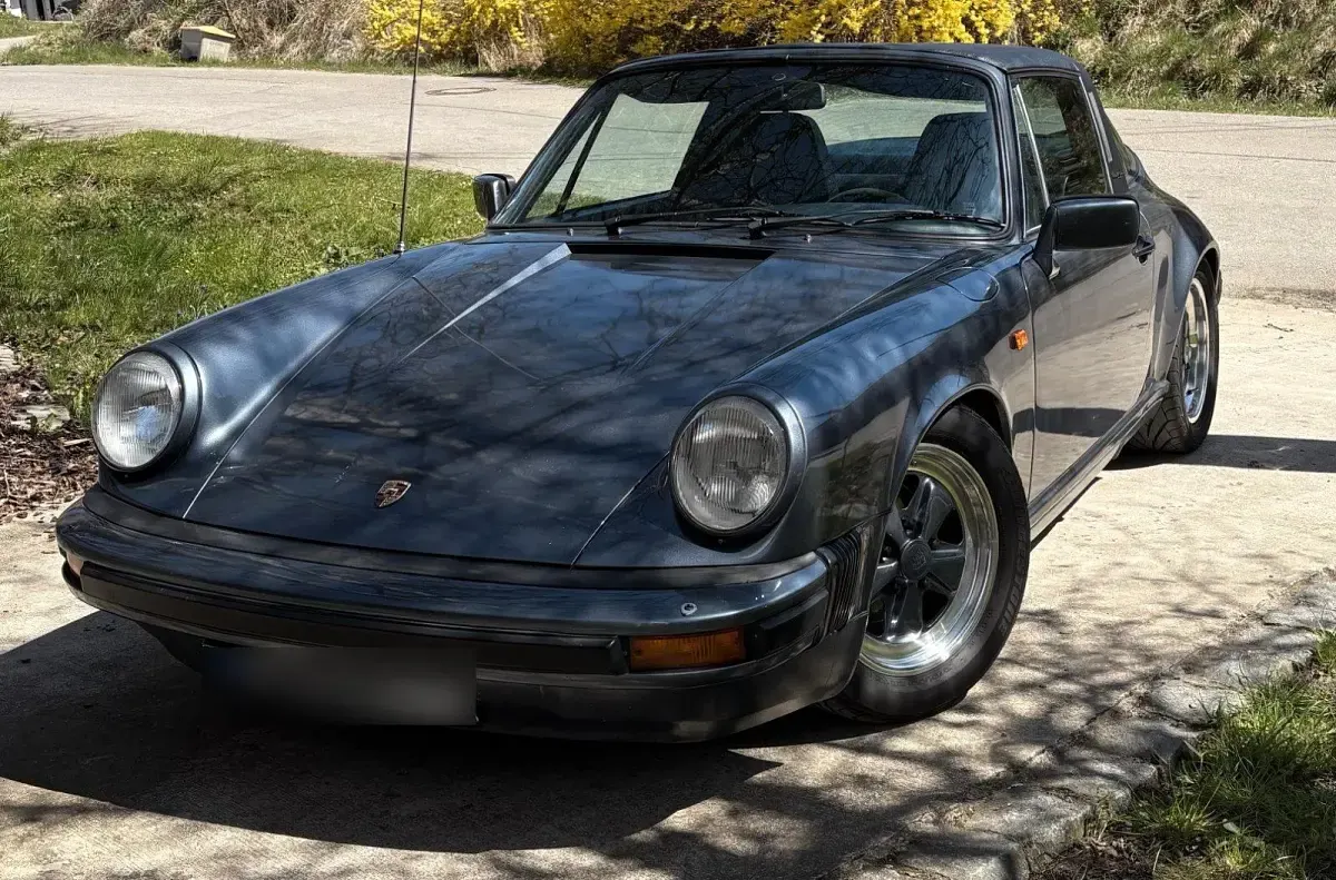 Gebraucht Porsche 911SC 204 PS (150 kW) 1982 Blau Cabrio