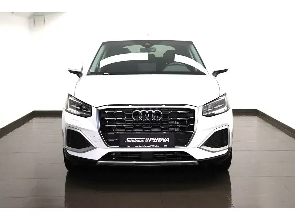 Gebraucht Audi Q2 Advanced Plus 150 PS (110 kW) 2025 Weiß SUV