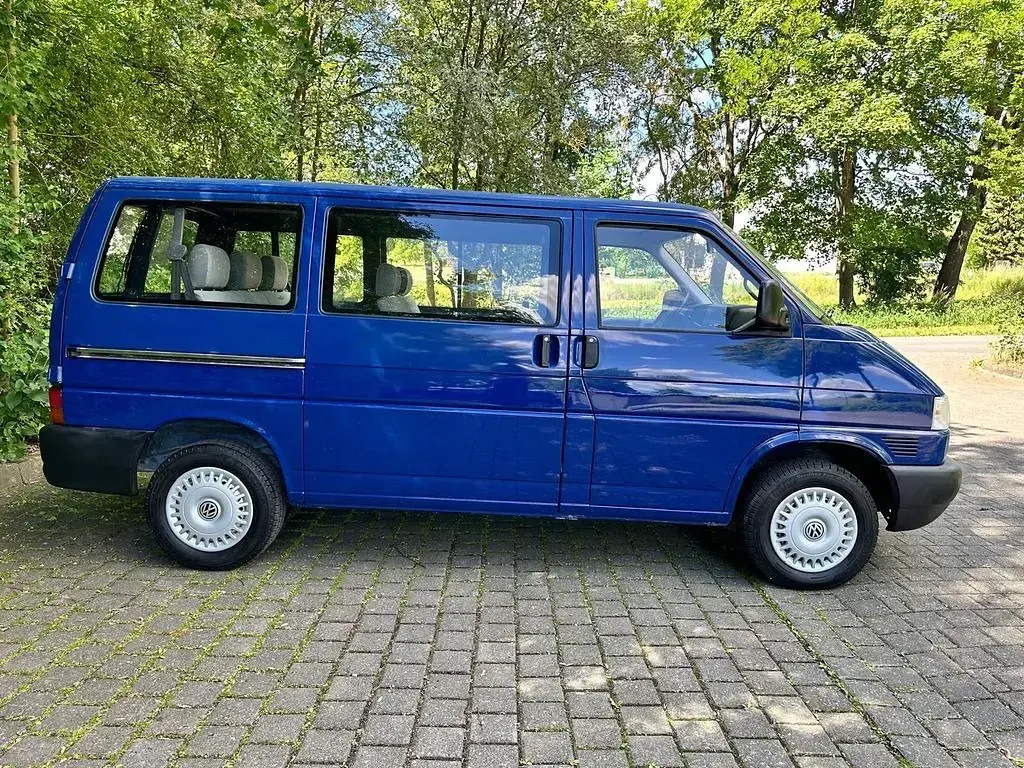 Gebraucht VW T4 68 PS (50 kW) 1996 Blau Van