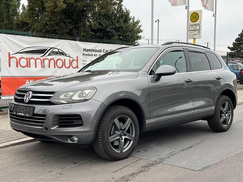 Grau Gebraucht 2014 VW Touareg SUV | 13.790 € (Guter Preis) - Bild 1/4