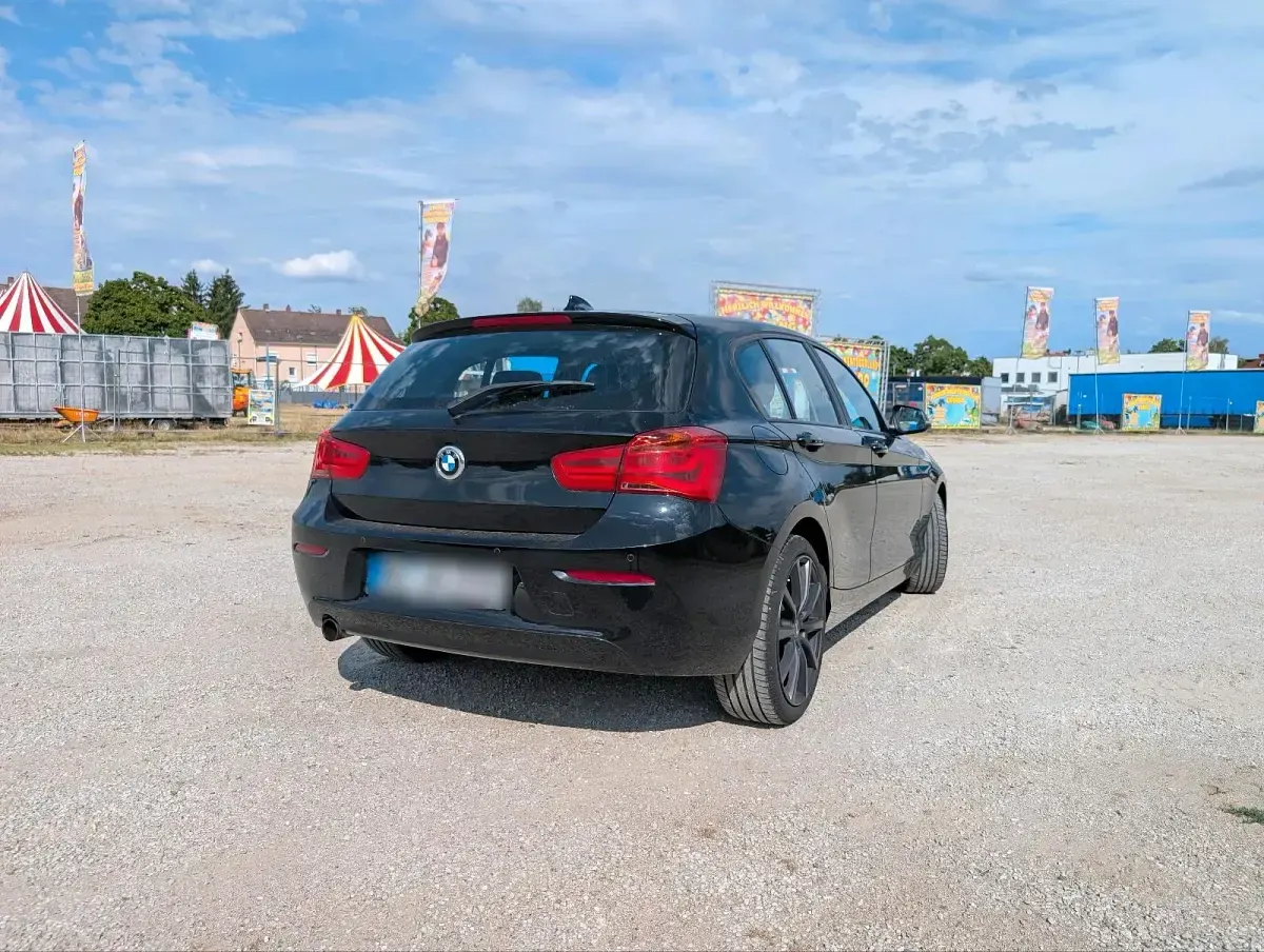Gebraucht BMW 118 136 PS (100 kW) 2016 Schwarz Kleinwagen