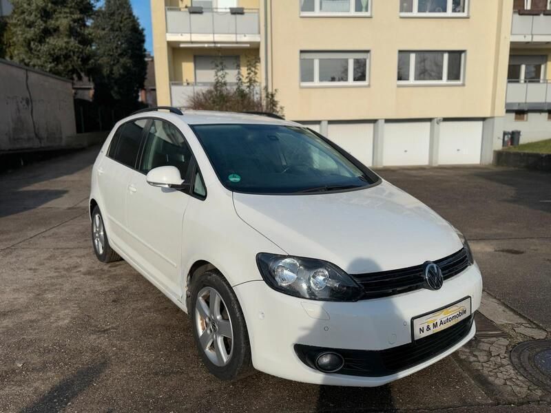 Weiß Gebraucht 2011 VW Golf Plus Van / Kleinbus | 5.150 € (Guter Preis) - Bild 1/4