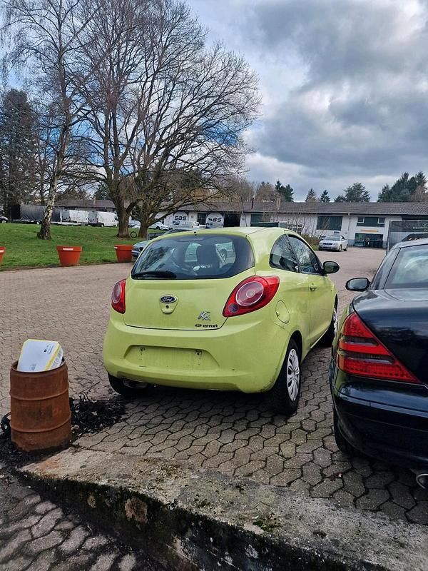Gebraucht Ford Ka 69 PS (50 kW) 2009 Grün Kleinwagen