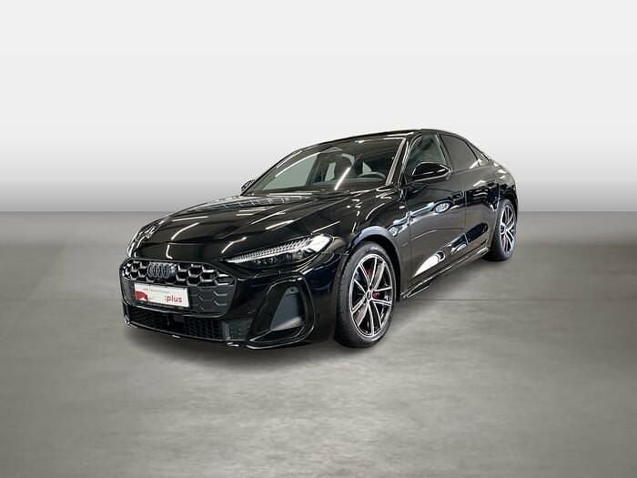 Mythosschwarz Gebraucht 2025 Audi A5 Ambiente Coupé | 52.820 € (Guter Preis) - Bild 1/4