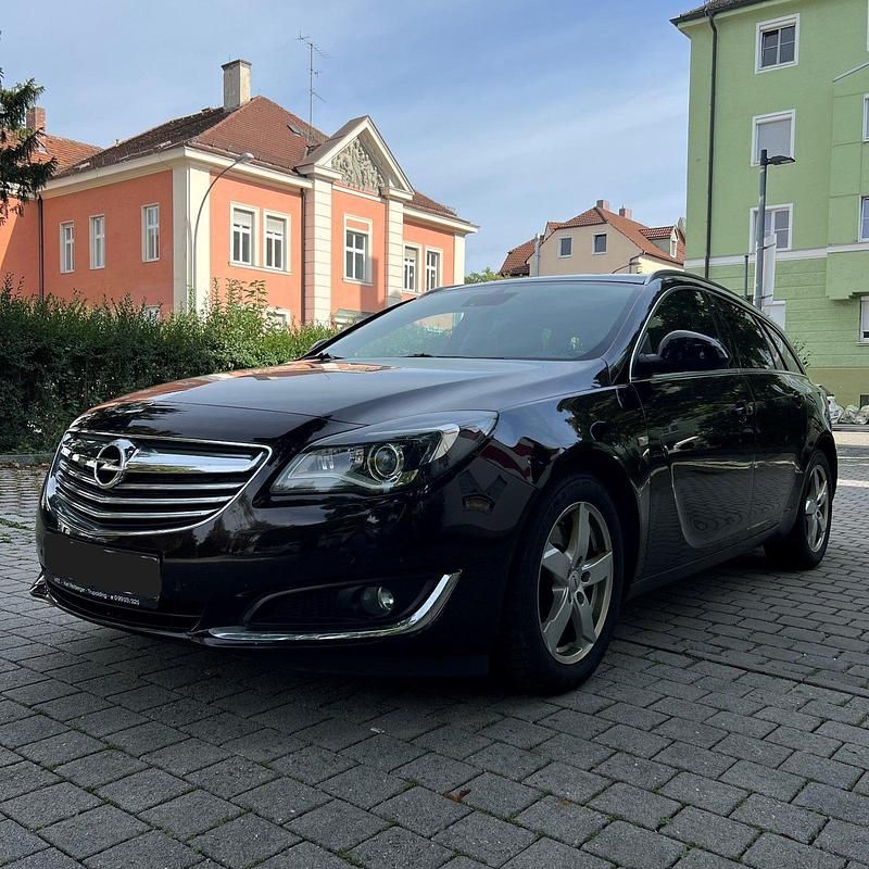 Braun Gebraucht 2014 Opel Insignia Kombi | 5.950 € (Fairer Preis) - Bild 1/4