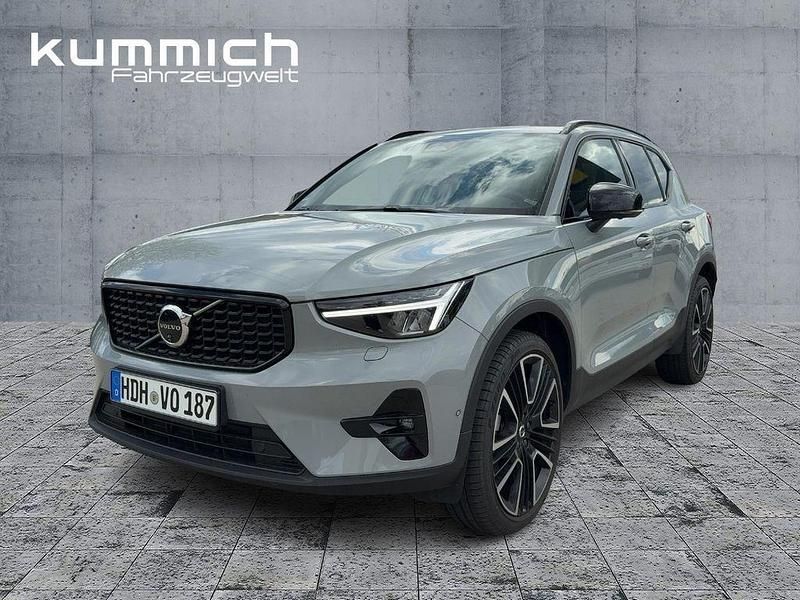 Grau Gebraucht 2023 Volvo XC40 Ultimate SUV | 36.880 € (Fairer Preis) - Bild 1/4