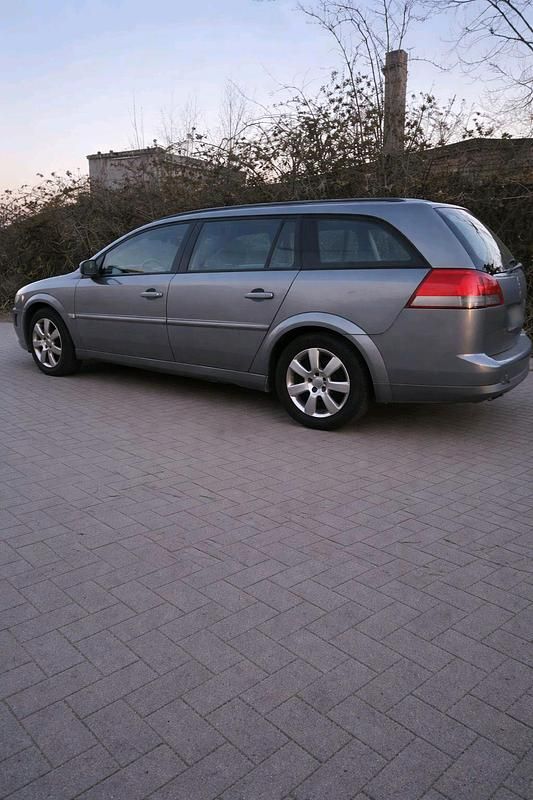 Gebraucht Opel Vectra 150 PS (110 kW) 2005 Andere farben Kombi
