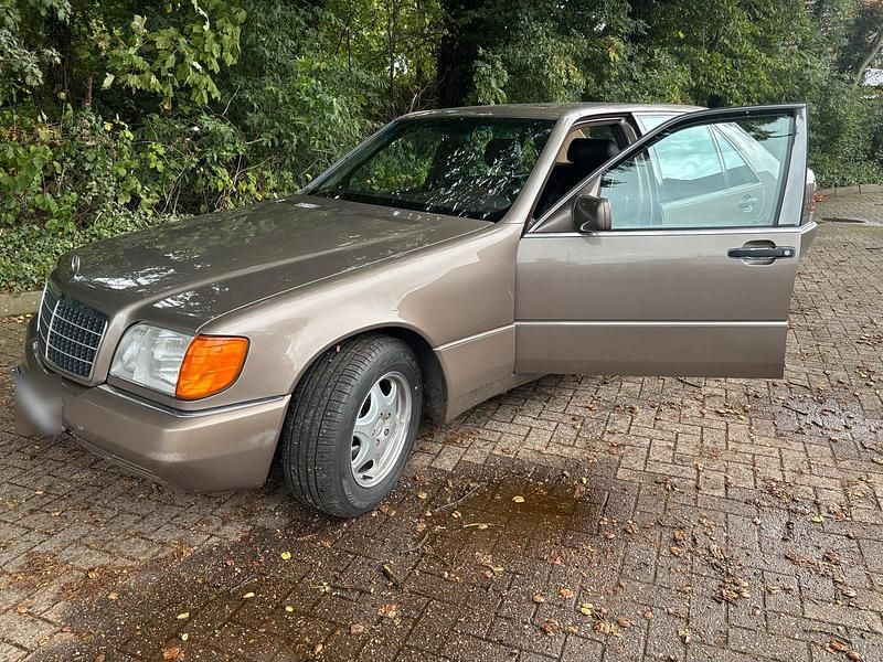 Gebraucht Mercedes 400 286 PS (210 kW) 1992 Limousine