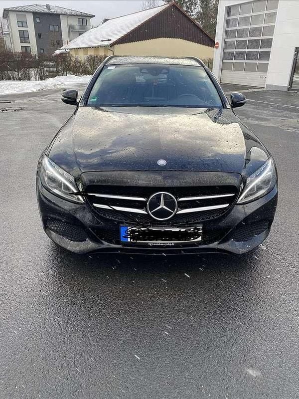 Gebraucht Mercedes 220 170 PS (125 kW) 2017 Schwarz Kombi