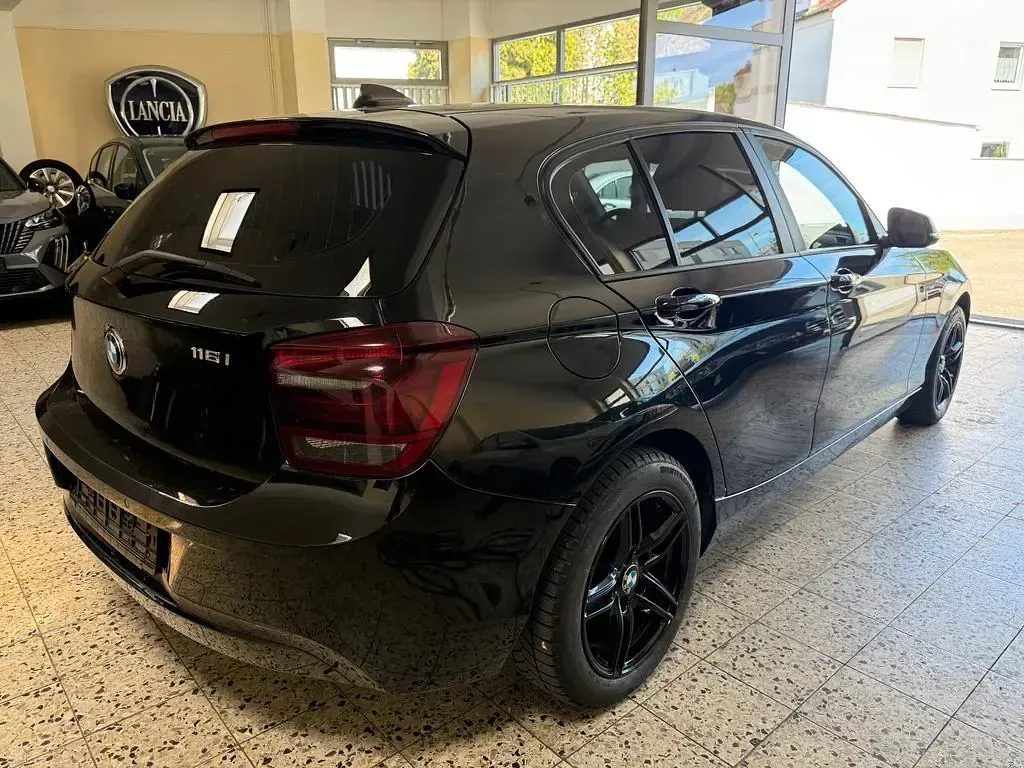 Gebraucht BMW 116 Performance 136 PS (100 kW) 2014 Schwarz Kleinwagen