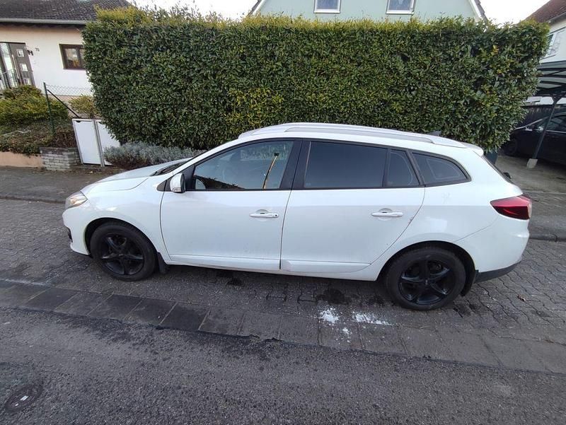Gebraucht Renault Mégane III Initiale Paris 110 PS (80 kW) 2014 Weiß Limousine