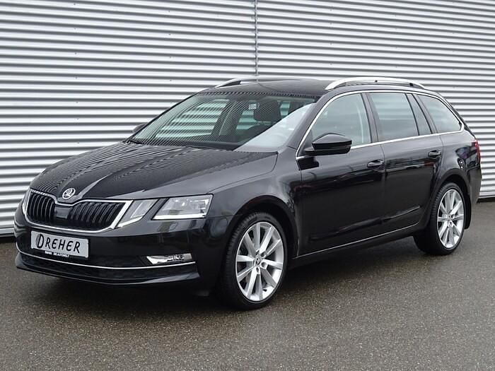 Schwarzmagic perleffekt Gebraucht 2018 Skoda Octavia Style Kombi | 17.980 € (Etwas zu teuer) - Bild 1/4