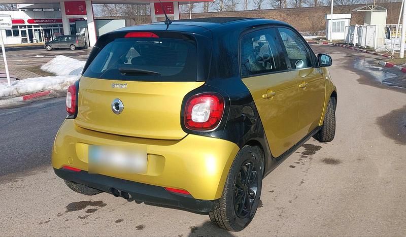 Gebraucht Smart ForFour 90 PS (66 kW) 2015 Gold Kleinwagen