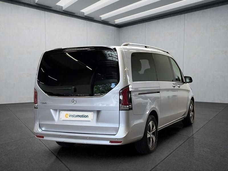 Gebraucht Mercedes V300 2024 Silber Van / Kleinbus