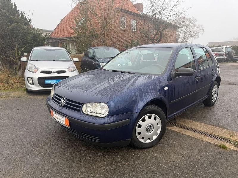 Blau Gebraucht 2004 VW Golf IV Limousine | 3.999 € (Teuer) - Bild 1/4