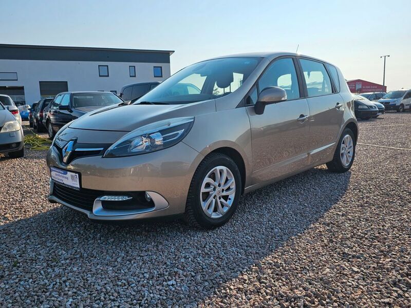 Gold Gebraucht 2014 Renault Scénic III Initiale Paris Van / Kleinbus | 7.499 € (Etwas zu teuer) - Bild 1/4