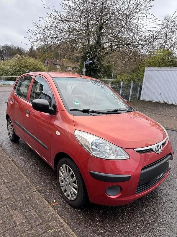 Gebraucht Hyundai i10 65 PS (47 kW) 2008 Rot Kleinwagen