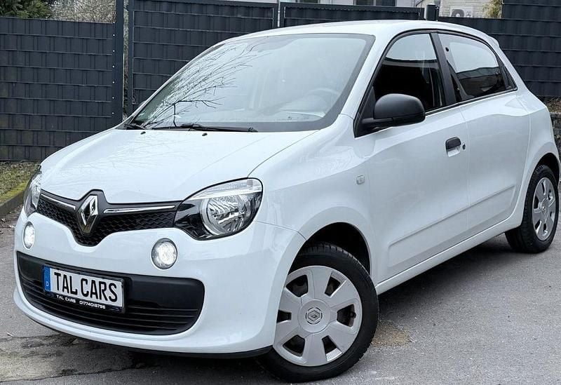 Second-hand Renault Twingo Expression 71 CP (52 kW) 2015 Alb Hatchback
