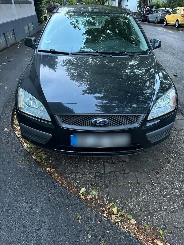Schwarz Gebraucht 2009 Ford Focus Kleinwagen | 1.650 € (Superpreis) - Bild 1/4