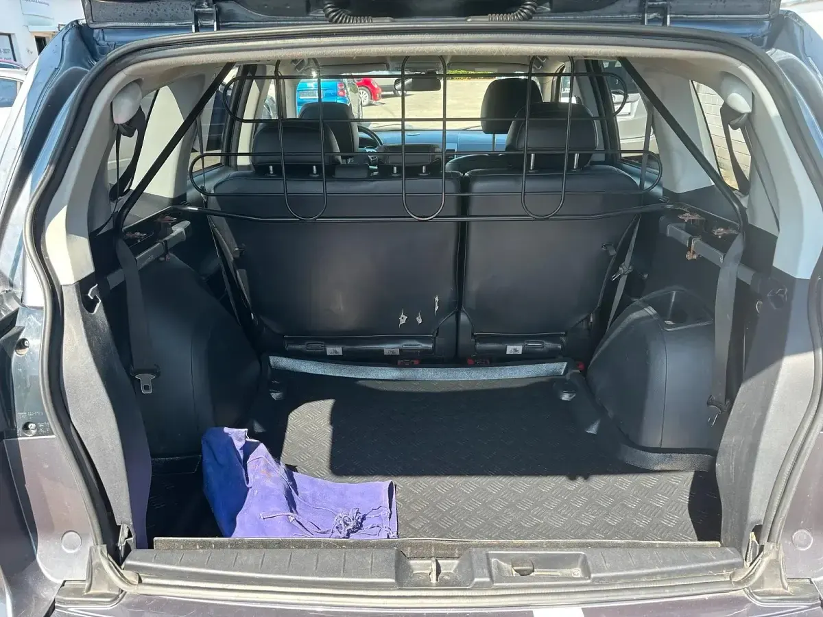 Gebraucht Peugeot 4007 156 PS (114 kW) 2012 Grau SUV