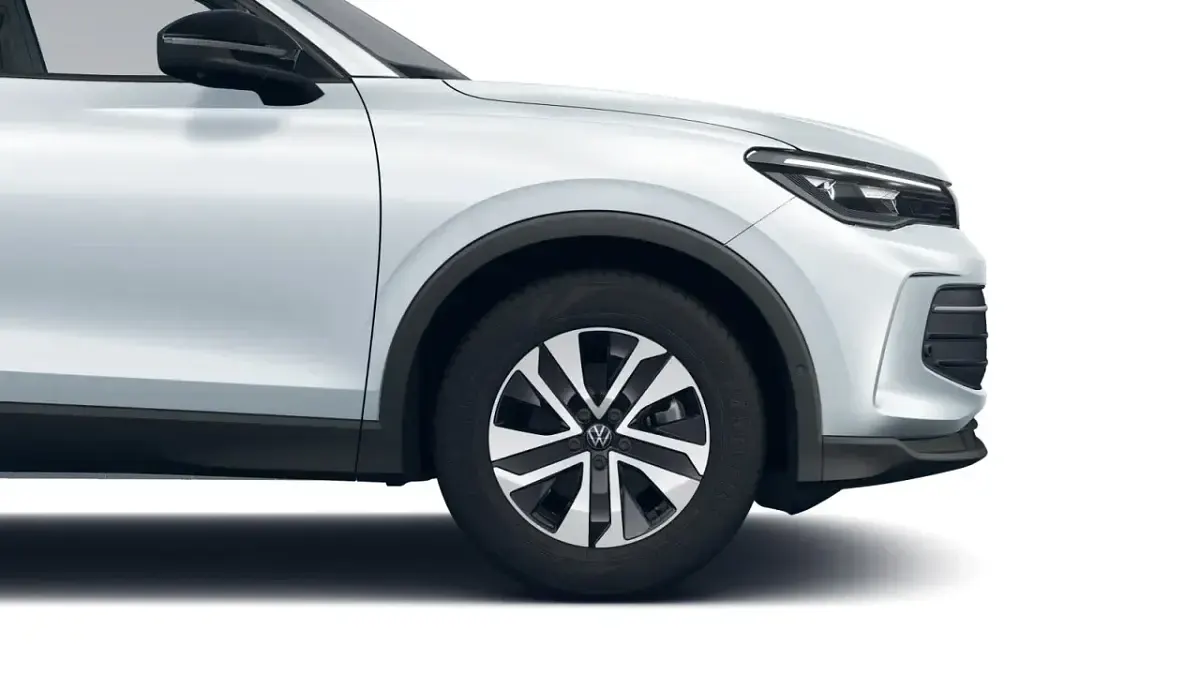 Neu VW Tiguan S 150 PS (110 kW) 2026 Oyster silver metallic (metallic) SUV