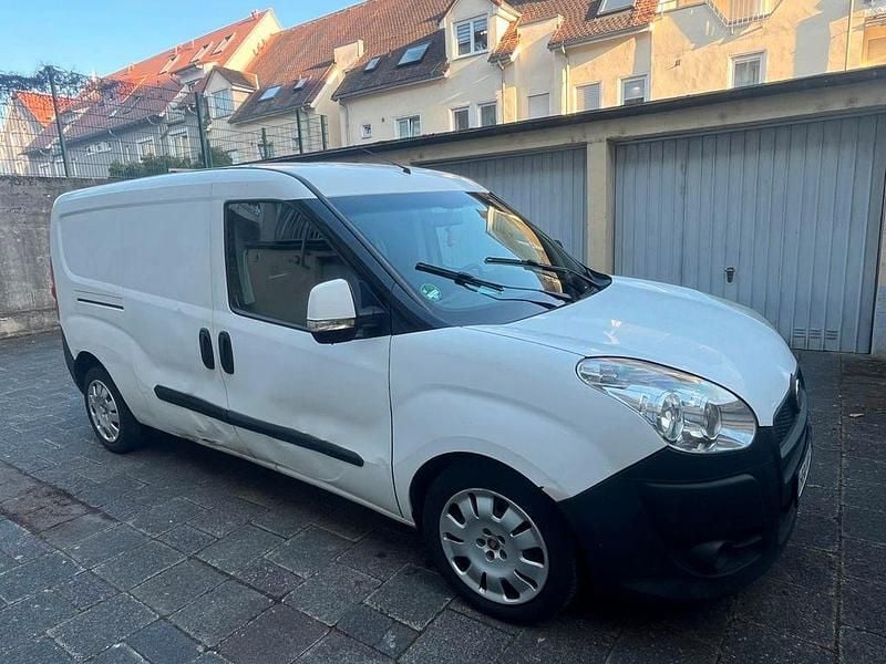 Gebraucht Fiat Doblò 101 PS (74 kW) 2013 Weiß Van / Kleinbus
