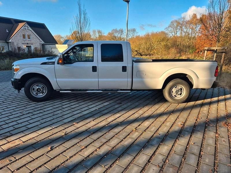 Gebraucht Ford F250 390 PS (286 kW) 2015 Weiß Pickup