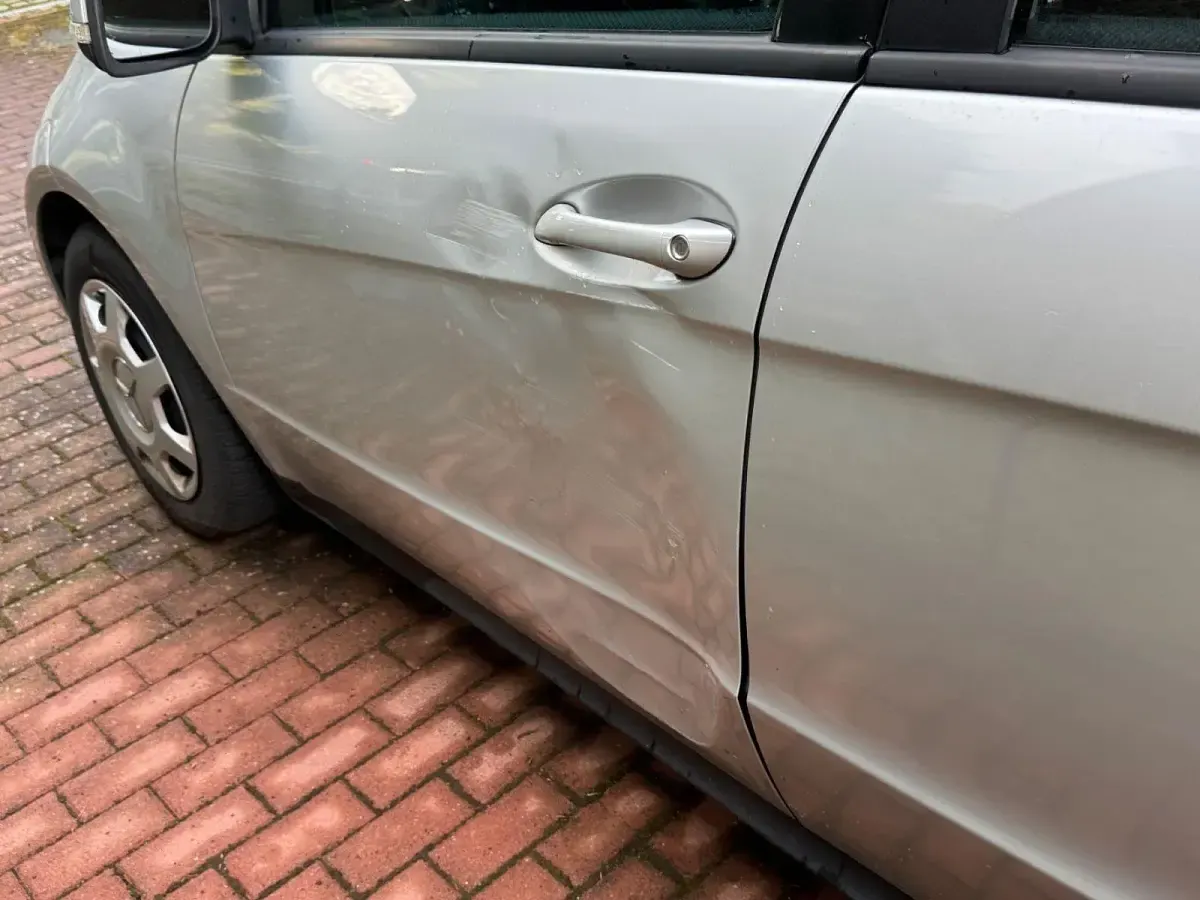 Gebraucht Mercedes A160 95 PS (69 kW) 2010 Silber Van / Kleinbus