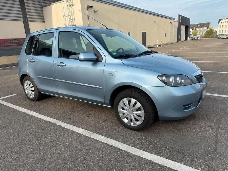 Second-hand Mazda 2 80 CP (58 kW) 2006 Albastru Hatchback