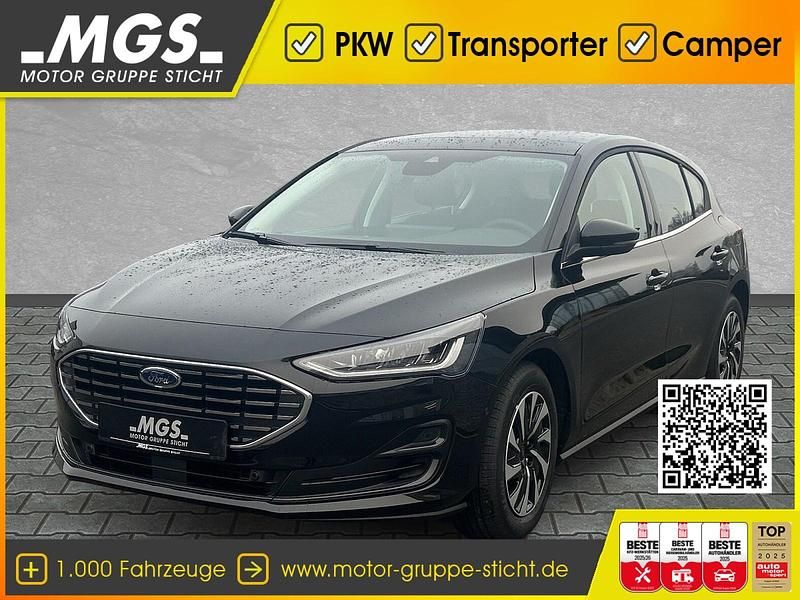 Agate black metallic Neu 2025 Ford Focus Titanium Limousine | 26.990 € (Superpreis) - Bild 1/4