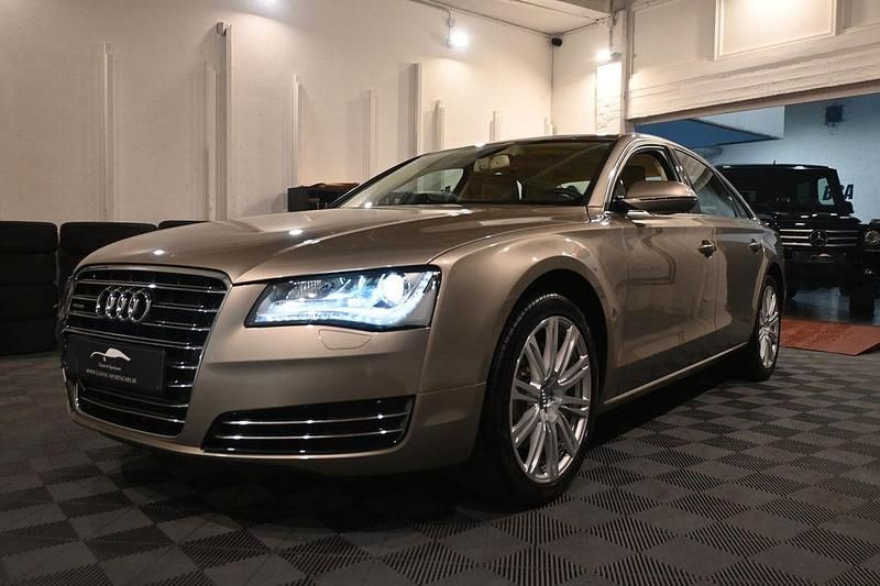 Gebraucht Audi A8 290 PS (213 kW) 2011 Gold Limousine