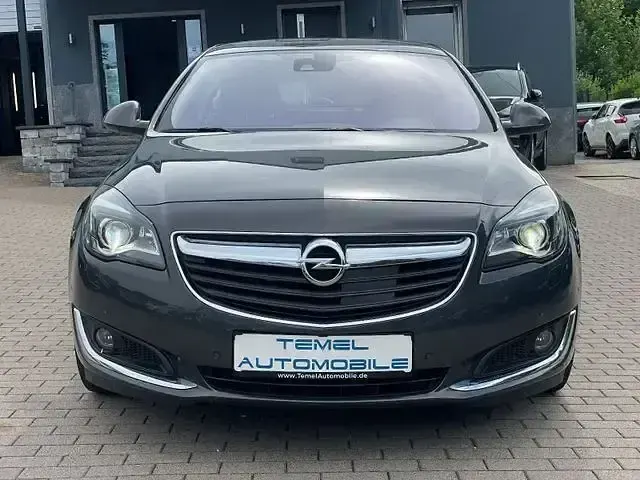 Gebraucht Opel Insignia Innovation 163 PS (119 kW) 2014 Grau Limousine