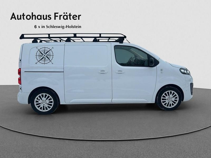 Gebraucht Opel Vivaro Elegance 120 PS (88 kW) 2023 Weiß Van / Kleinbus