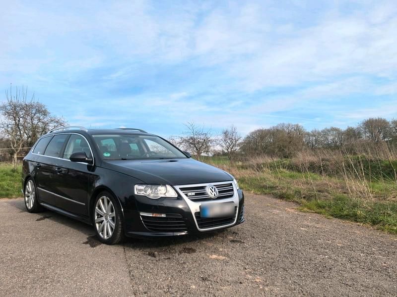 Gebraucht VW Passat R 300 PS (220 kW) 2009 Schwarz Kombi