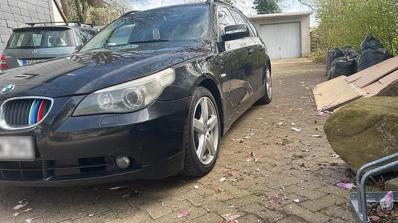 Gebraucht BMW 530 218 PS (160 kW) 2005 Schwarz Kombi