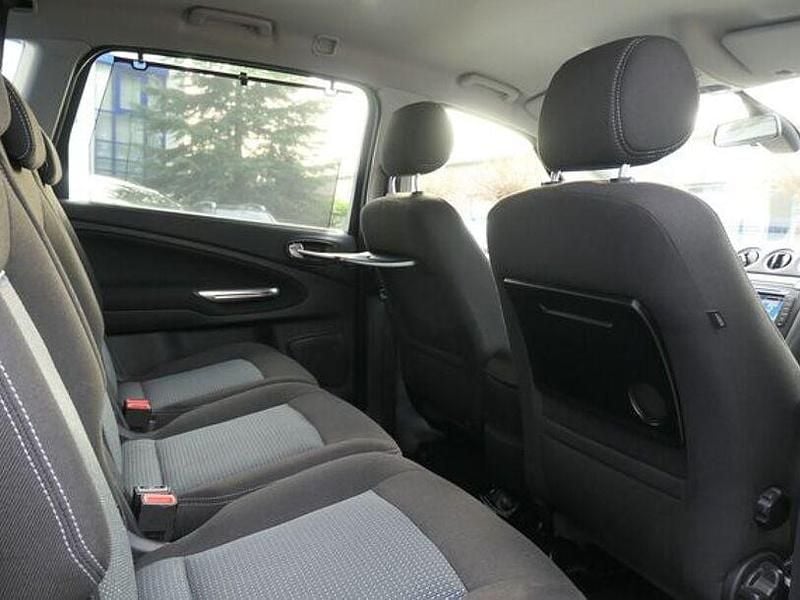 Gebraucht Ford S-MAX S 140 PS (102 kW) 2013 Grau Van / Kleinbus