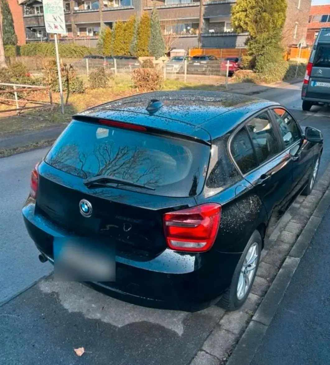 Gebraucht BMW 116 136 PS (100 kW) 2014 Schwarz Kleinwagen