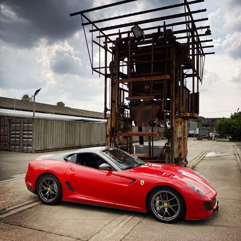 Rot Gebraucht 2010 Ferrari 599 Coupé | 795.000 € - Bild 1/4