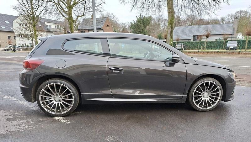 Gebraucht VW Scirocco R-line 140 PS (102 kW) 2010 Coupé