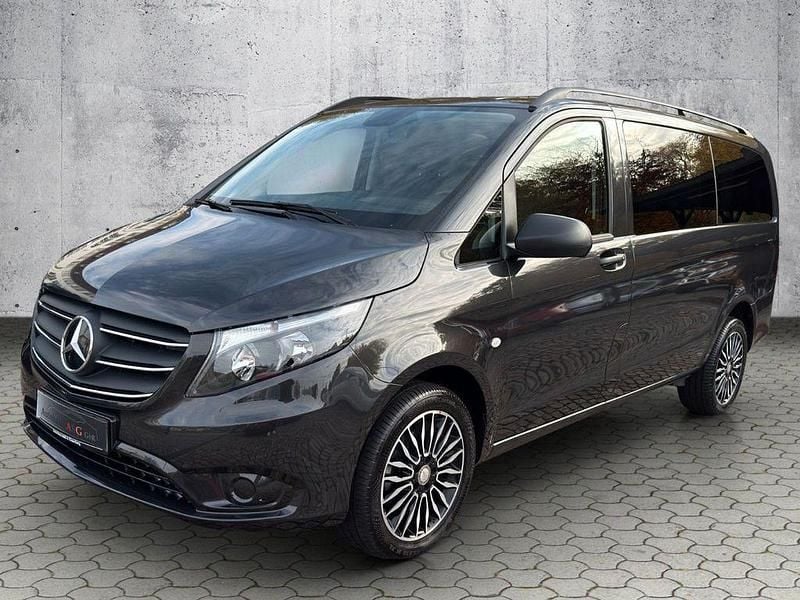 Schwarz Gebraucht 2020 Mercedes Vito Van / Kleinbus | 20.790 € (Etwas zu teuer) - Bild 1/4