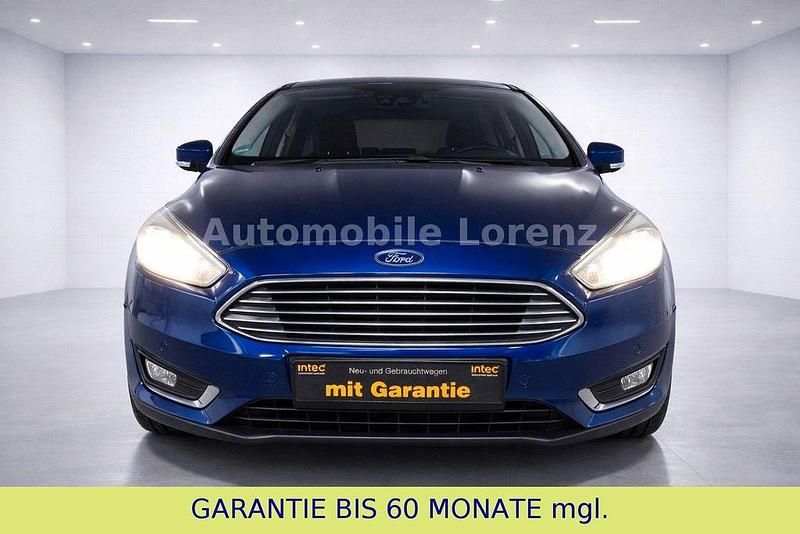 Używany Ford Focus Titanium 150 KM (110 kW) 2016 Niebieski Sedan/Limuzyna