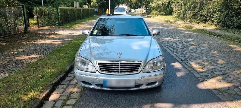 Usata Mercedes S320 224 CV (164 kW) 1999 Argento Berlina