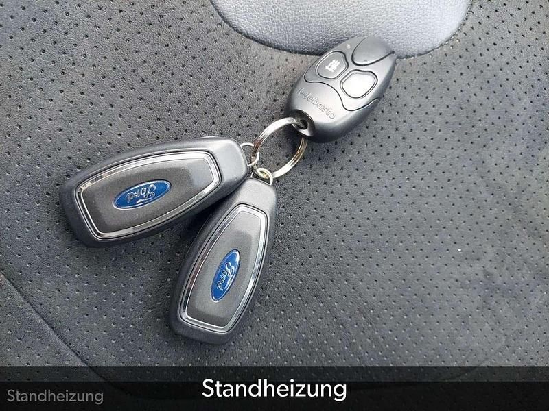 Gebraucht Ford S-MAX ST-Line 190 PS (139 kW) 2022 Schwarz Van / Kleinbus