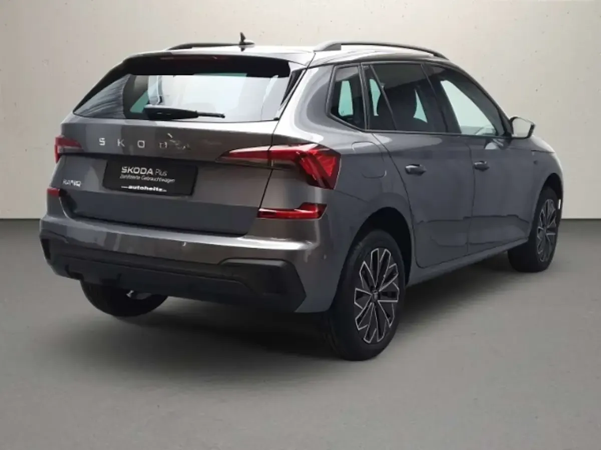 Gebraucht Skoda Kamiq Tour 95 PS (69 kW) 2026 Graphite grau metallic SUV