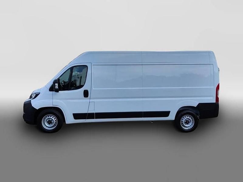 Neu Opel Movano 140 PS (102 kW) 2025 Weiß Van