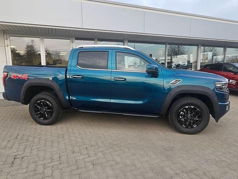 Neu Foton 4 173 PS (127 kW) 2026 Grün SUV