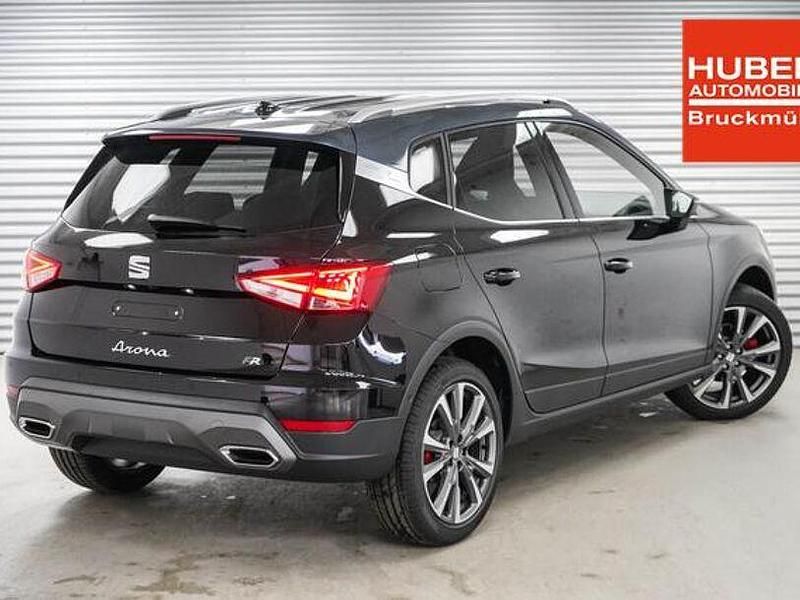 Neu Seat Arona FR 150 PS (110 kW) 2025 Midnight black/dach grau metallic (0es7) SUV