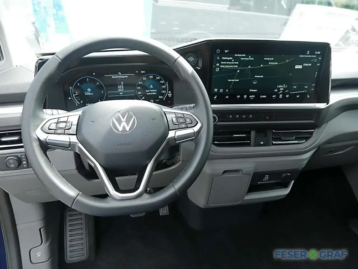 Gebraucht VW T7 Style 170 PS (125 kW) 2025 Blau Van